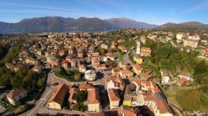 Un panorama di Luino scattata dal drone da Creva (Foto © Giancarlo Onnis)