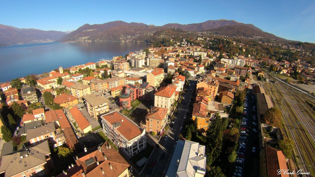 Panorama di Luino (Foto © Giancarlo Onnis)