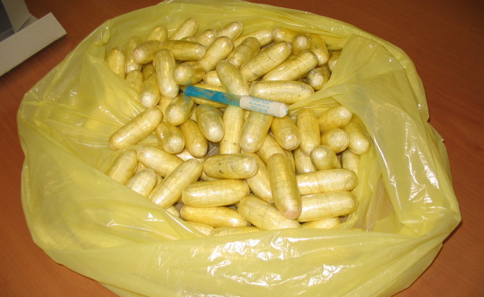 Varese, senza sosta il flusso di ovulatori. Arrestati 7 corrieri, sequestrati oltre 4kg di cocaina