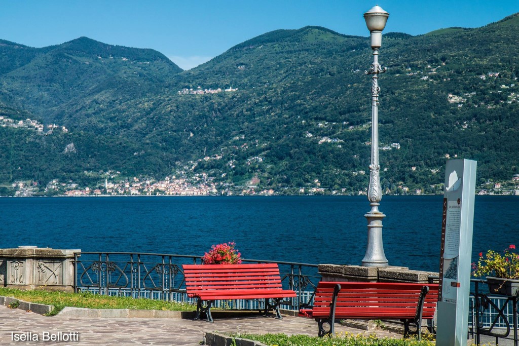 Uno scorcio di Luino nella foto del giorno di Isella Bellotti