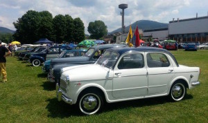 Una foto della seconda edizione del Raduno Auto in memoria di "Barozzi Aldo"