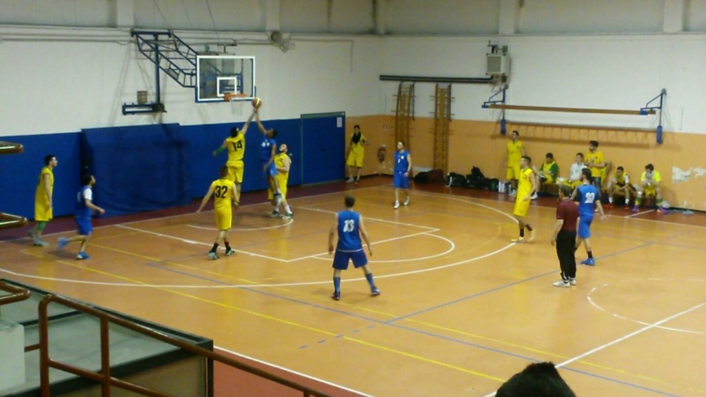 Torneo Uisp: il Basket Verbano inizia col piede giusto, Tradate sconfitto 88-74 in Gara1