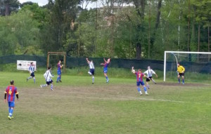 Uno scatto durante un'azione di Buguggate Luino 1-2 (Foto © Serafino Civitillo)