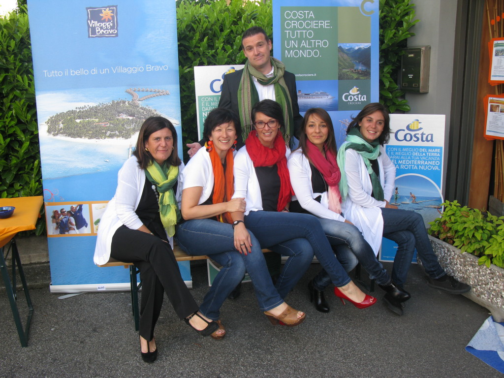 Lo staff di "Cecco en Voyage" (lemarmotteluino.it)