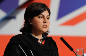 La dimissionaria ministro degli Esteri della Gran Bretagna, Sayeeda Warsi (huffingtonpost.co.uk)