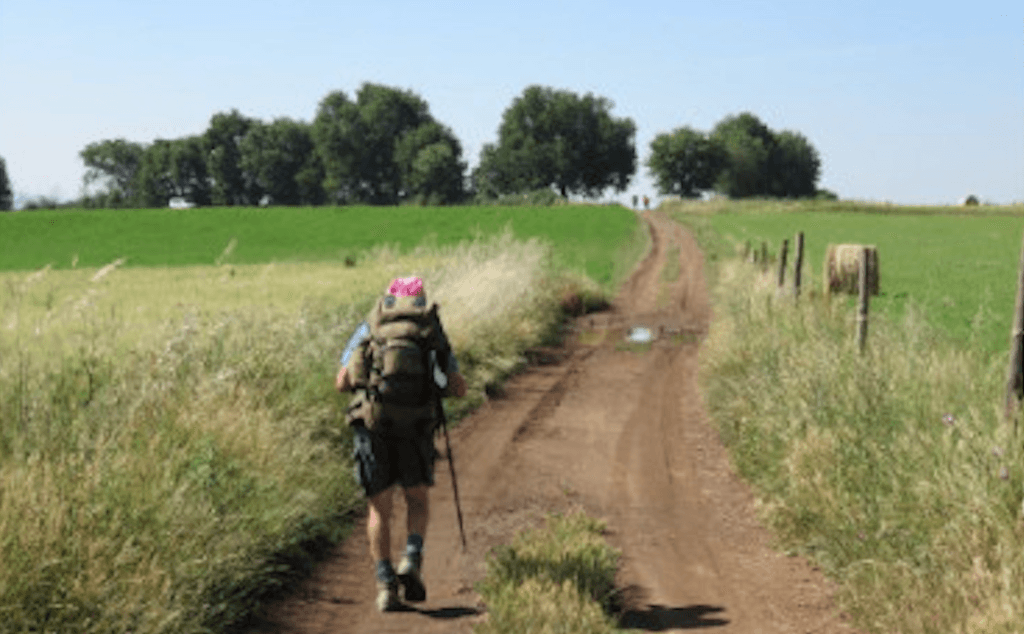 Maccagno, l'incontro "Pellegrini in cammino - La via Francigena in Italia": venerdì sera alle ore 21