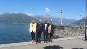 Uno scatto dopo la firma del protocollo di intesa: da sinistra l'Assessore Miglio, il presidnete, il sindaco di Luino Pellicini e il sindaco di Laveno Mombello, Giacon