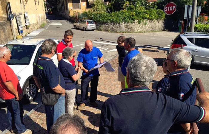 La foto dei tecnici al lavoro per ripristinare la fornitura di gas (Foto © Paolo Bertocchi)