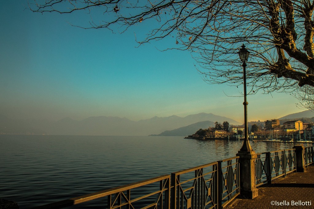 Buongiorno con la foto del giorno di Isella Bellotti: "Il lungolago a Porto Valtravaglia"
