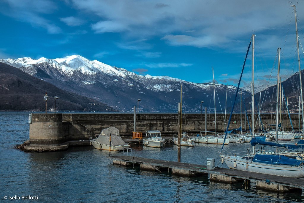 Buongiorno con la foto del giorno di Isella Bellotti dal Porto Vecchio di Luino