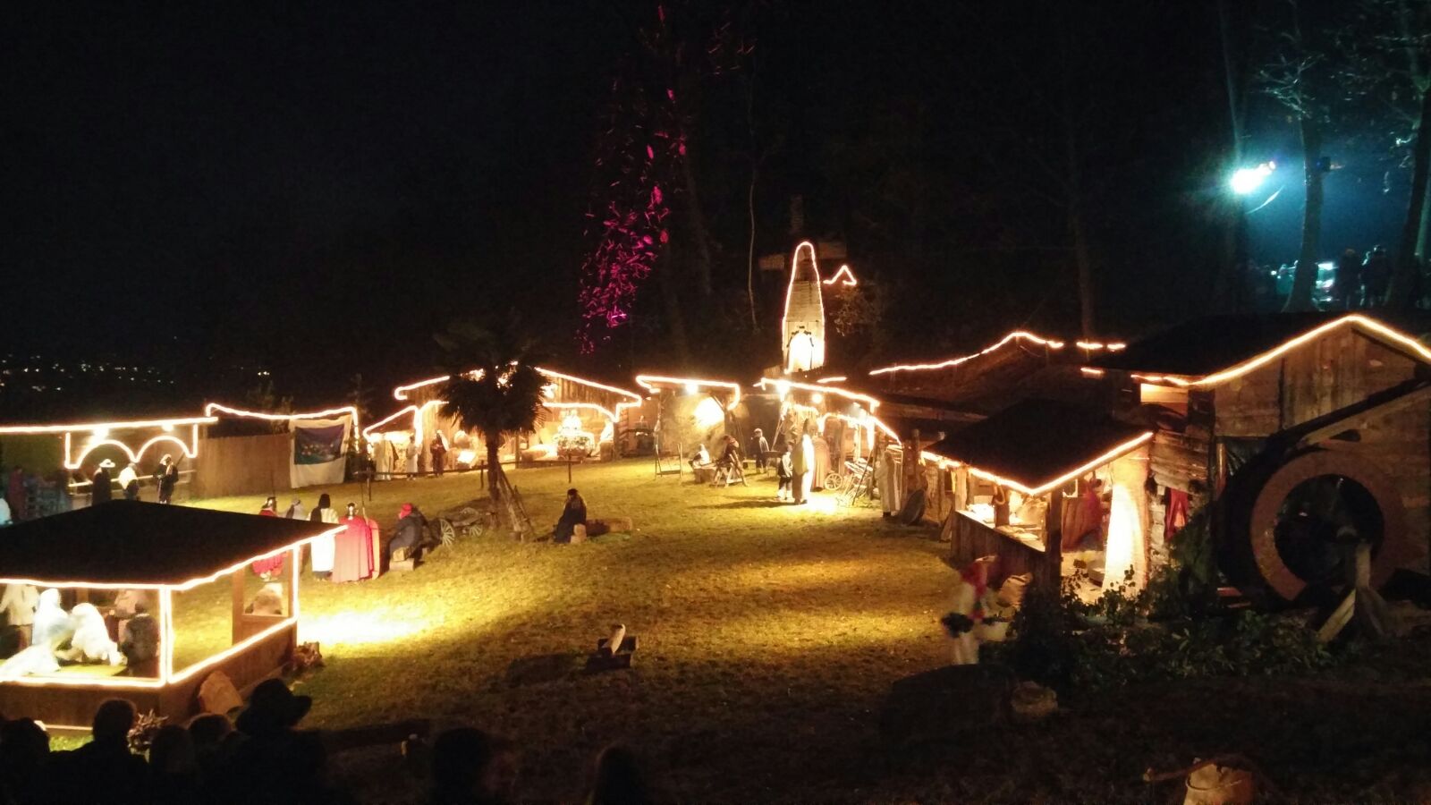 Le foto del presepe vivente di Brezzo di Bedero alla Vigilia di Natale