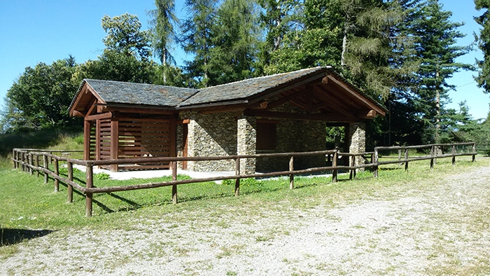 Maccagno: aperta la gara per la gestione dell'ostello per la gioventù al Lago Delio