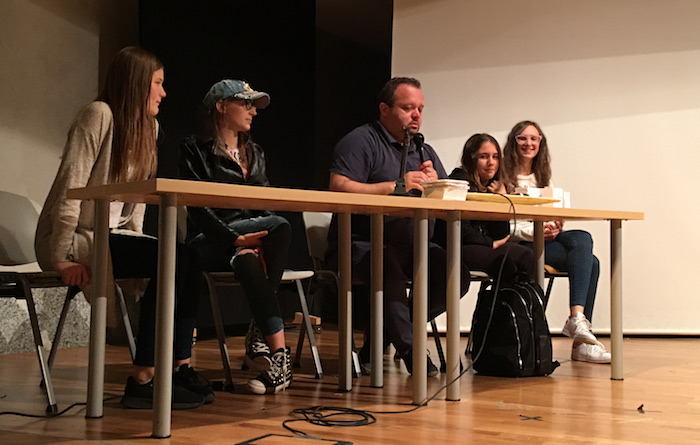 All'Auditorium di Maccagno "Io clicco positivo", gli studenti si raccontano