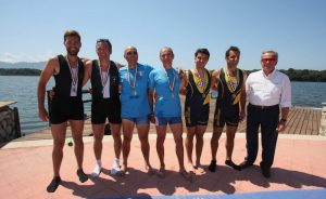 Bronzo per la Canottieri Luino ai Tricolori Master di Sabaudia (2x Master C Manzo-Del Ferraro)