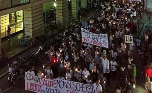 Domani sera a Varese una fiaccolata per la libertà di scelta vaccinale