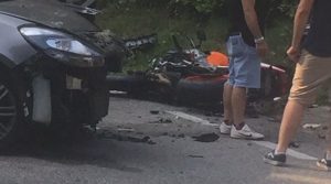 Incidente auto-moto a Ghirla, motociclista in codice giallo in Pronto Soccorso