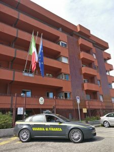 Scoperto falso chirurgo estetico in provincia, esercitava tra Lombardia e Piemonte