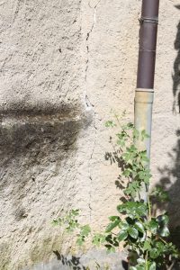 AlpTransit, "Linea sospesa ma a Colmegna aumentano le crepe in Chiesa"