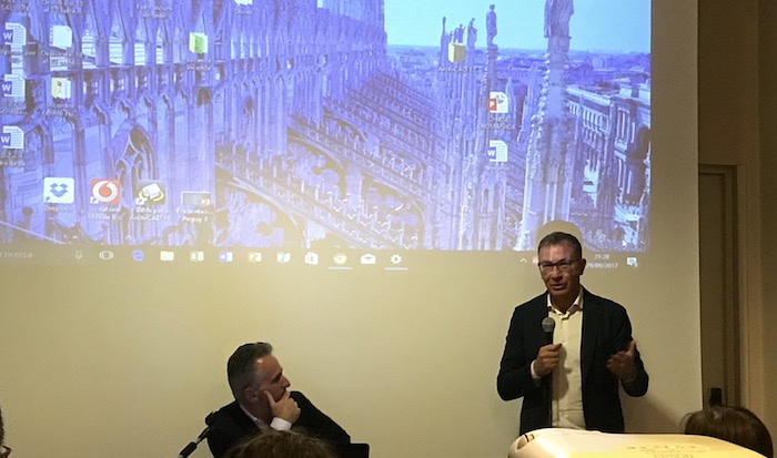 Incontro del Centro culturale san Carlo Borromeo ieri a Luino. Presentate attività e nuovo sito