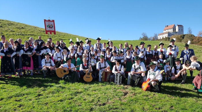 “I Tencitt” in Germania per rappresentare l'Italia al festival del folklore a Waldburg