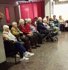 Festa dei Nonni a Cuveglio, oltre cento partecipanti tra balli ed allegria