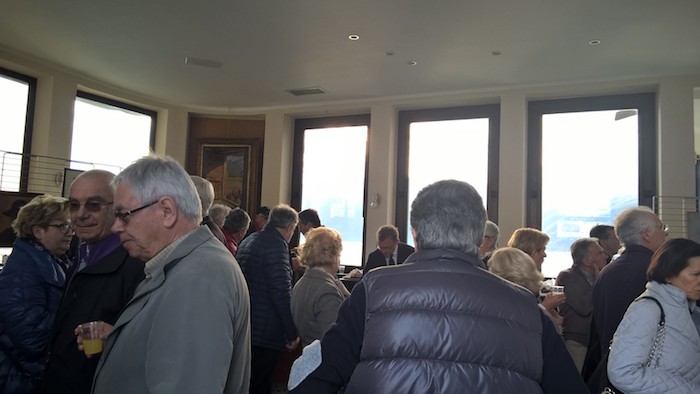 Giovedì al via a Luino la mostra personale del pittore astrattista Giuseppe Chiollerio