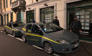 Guardia di Finanza di Varese, arrestato un 49enne per spaccio di cocaina