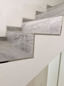 Quattro generazioni di piastrellistri, la storia di Andrea Castorino e della "Posatutto Pavimenti"