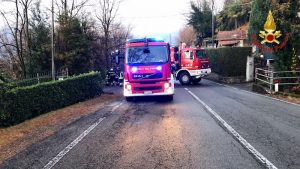 Due incidenti in poco tempo a Brezzo di Bedero. Un 23enne ed un 19enne finiscono in Ospedale