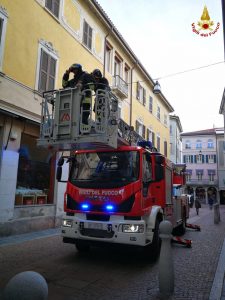 Vento forte: tanti disagi in provincia, da ieri oltre 35 interventi dei Vigili del Fuoco