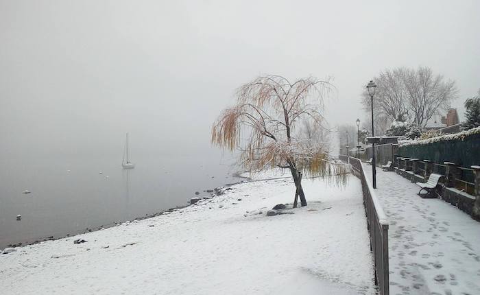 La neve trasforma il paesaggio, in Forcora caduti 20cm circa. Sulle strade in azione gli spalaneve