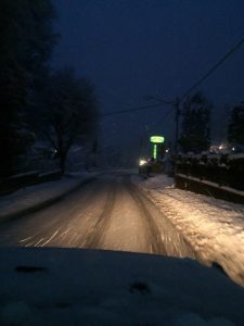 Torna la neve anche a bassa quota sull'Alto Varesotto, 30cm circa in Veddasca