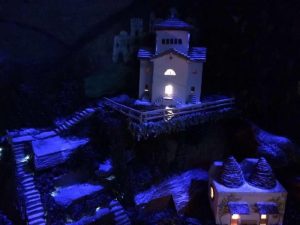 Natale, il fascino di Monteviasco e il suggestivo presepe a chilometro zero