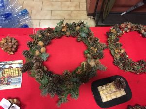 I ragazzi delle Medie Germignaga artigiani per Natale, il ricavato al Campo dei Fiori