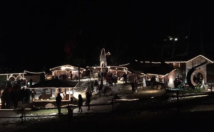 Il presepe vivente di Brezzo scalda tutto il luinese. Tutte le foto