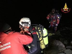 Luino, è di un uomo il cadavere trovato nelle acque del lago