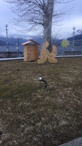 Luino, danneggiato anche il presepe realizzato dai bambini delle Motte