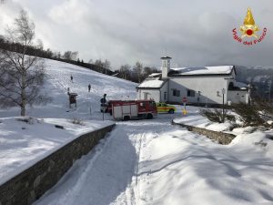 Veddasca: donna cade sulla neve sul Covreto, interviene l'elisoccorso