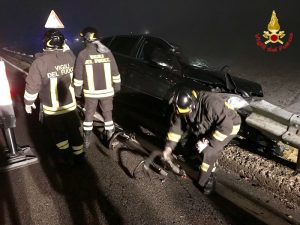 Incidente sulla provinciale, perde la vita una donna di 48 anni