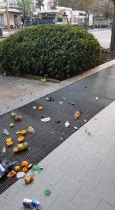 Ancora atti vandalici ed inciviltà in centro a Luino. I cittadini chiedono la videosorveglianza