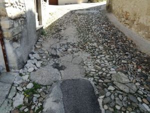 Cunardo, il centro storico e il parco giochi si rifanno il look