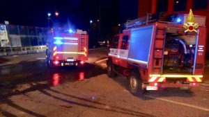 Distrutte dalle fiamme altre due auto, indagano i Carabinieri