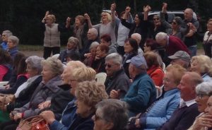 A Cuveglio una bella festa per i vent'anni del centro anziani "Primavera"