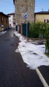 Crollata la strada tra Cremenaga e Biviglione. Si contano i danni anche a Germignaga
