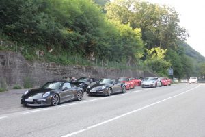 Da Luino parte il "Tour dei laghi", Porsche e turisti da Svizzera e Germania