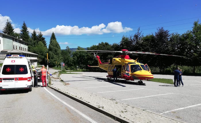 Incidente in Veddasca, ciclista 61enne in elisoccorso all'Ospedale