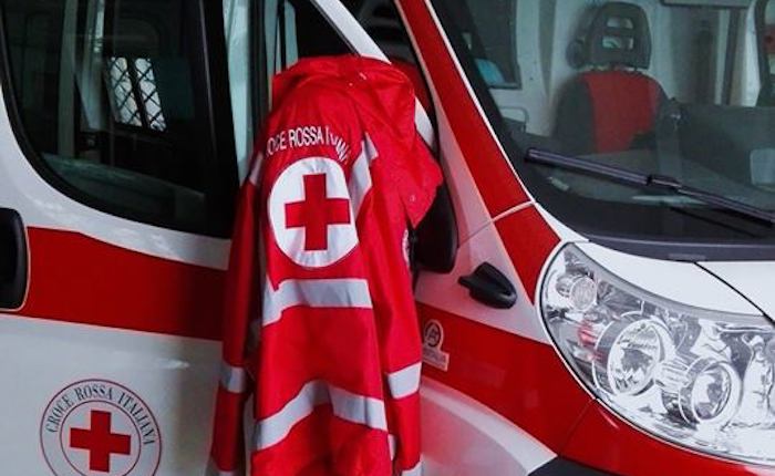 Incidente tra auto in Valganna, quattro persone coinvolte