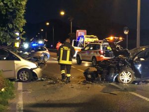 Incidente sulla statale a Mesenzana: quattro persone coinvolte, anche una 16enne ed un 27enne
