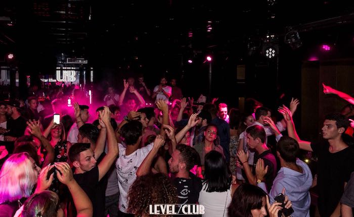 Un successo la prima stagione estiva del Level Club, domani la 