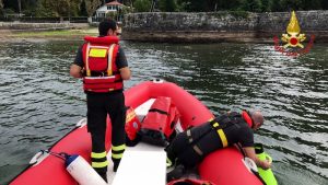 65enne scomparso da ieri a Laveno, continuano senza sosta le ricerche nelle acque del lago